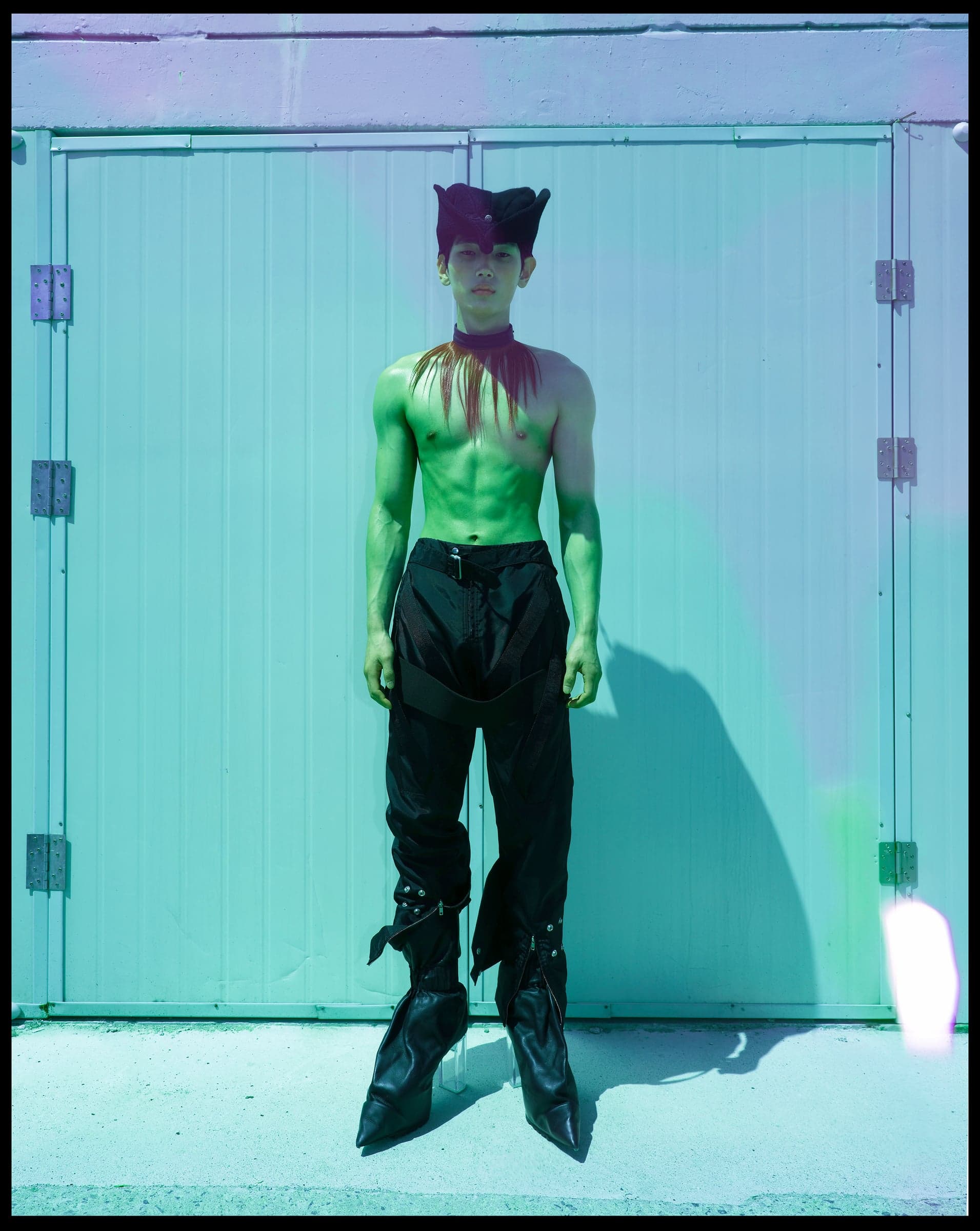 ESQUIRE KOREA JUNE ISSUE — CAGE3000 2